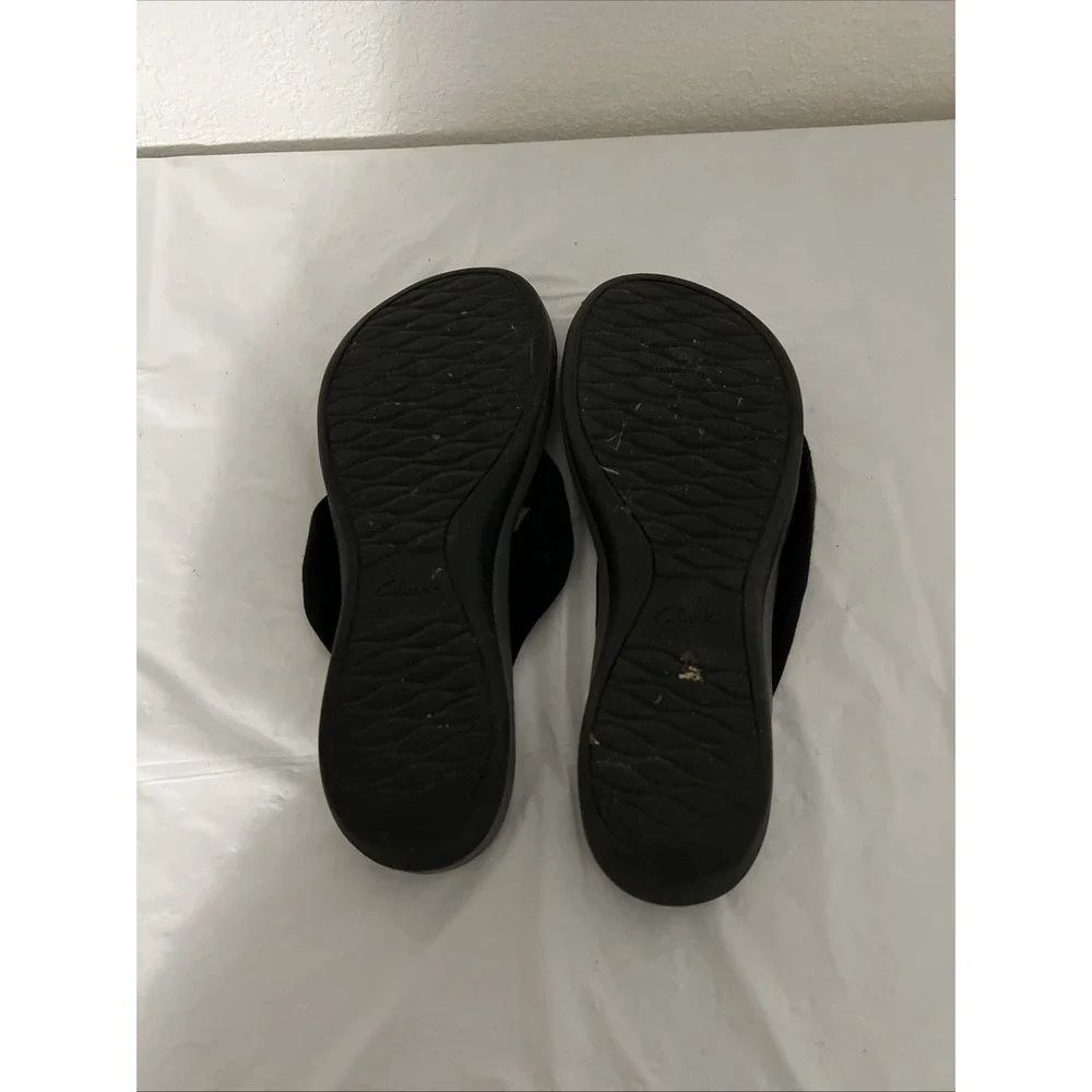 Cloudsteppers Clarks Arla Kaylie Black Fabric Thong Flip Flops Sz 9M Comfort
